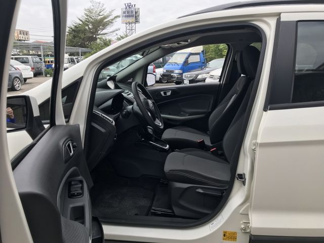 2014年 Ford Ecosport 都會時尚型 ✔️賞車前請先電話預約  可可24小時都在線等待  第8張相片