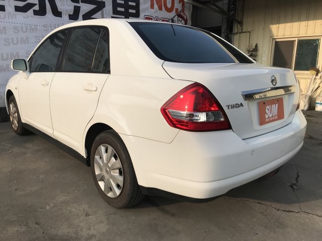 2015年 Nissan Tiida 豪華版 原鈑件 ✔️賞車前請先電話預約  可可24小時都在線等待  第5張相片