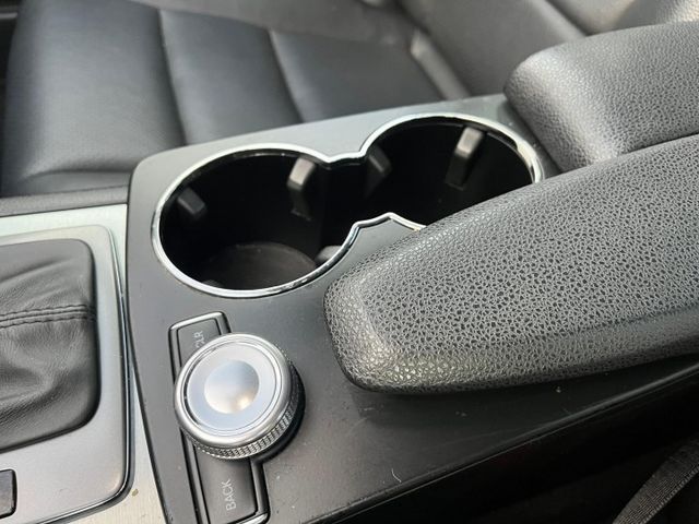 2008年 Benz W204 C300 AMG 原鈑件 ✔️賞車前請先電話預約  可可24小時都在線等待  第7張相片