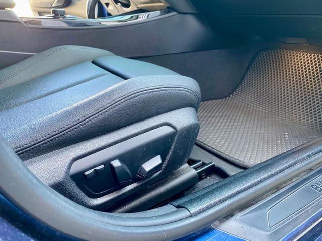 2015年 BMW 120i 原廠保養 ✔️賞車前請先電話預約  可可24小時都在線等待  第11張相片
