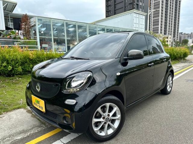 Smart FORFOUR  第1張相片