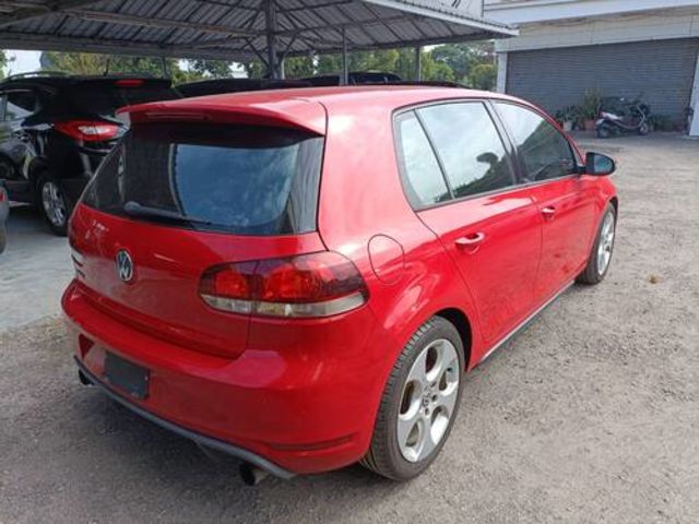 VOLKSWAGEN福斯 GOLF  第4張相片