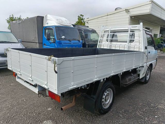 MITSUBISHI三菱 DELICA  第4張相片