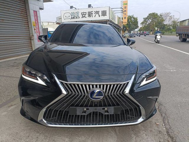 LEXUS凌志 ES300H  第2張相片