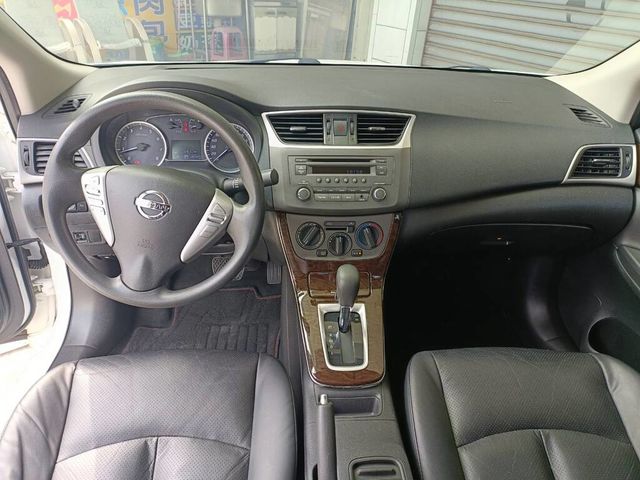 NISSAN日產 SENTRA  第13張相片