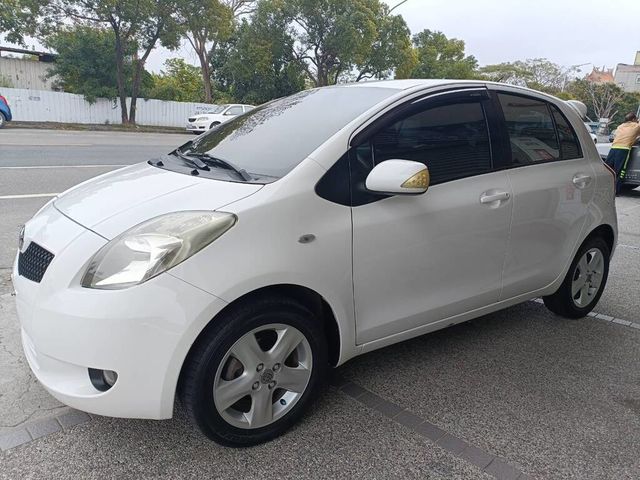TOYOTA豐田 YARIS  第1張相片