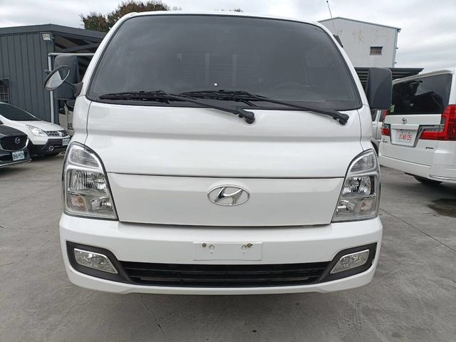 HYUNDAI現代 PORTER  第2張相片