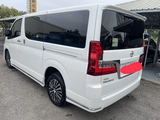 TOYOTA豐田 GRANVIA  第4張相片