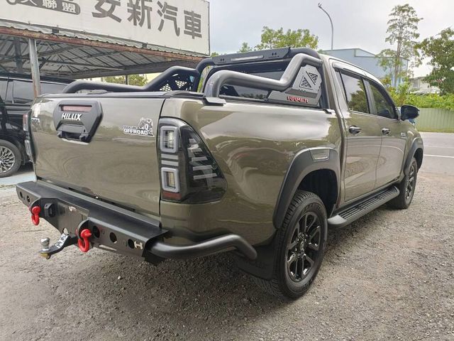 TOYOTA豐田 HILUX  第6張相片