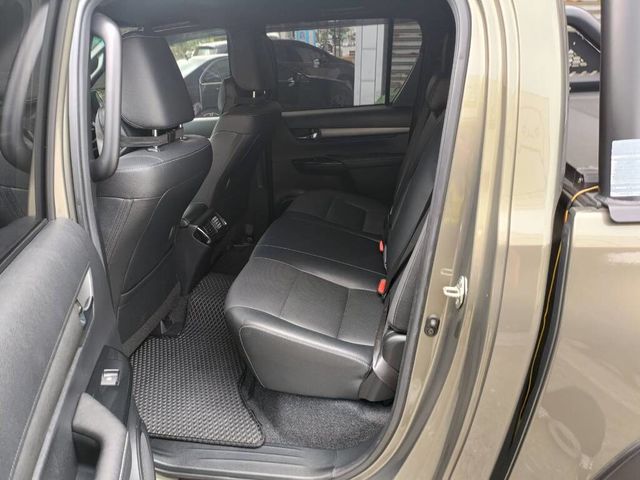 TOYOTA豐田 HILUX  第9張相片