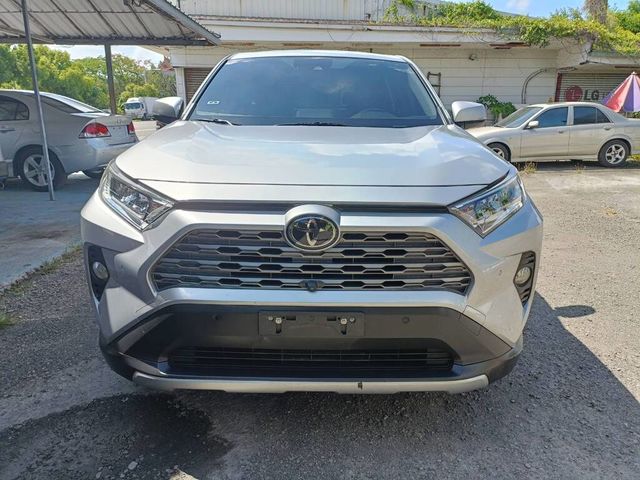 TOYOTA豐田 RAV4  第2張相片