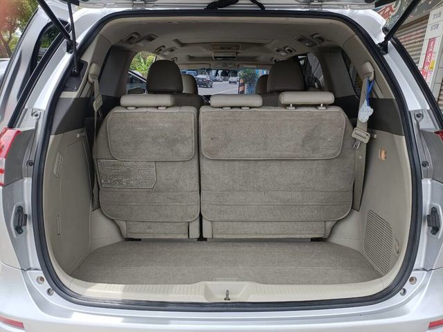 TOYOTA豐田 PREVIA  第9張相片