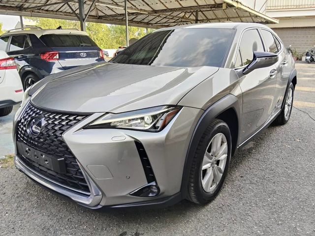 LEXUS凌志 UX250H  第1張相片