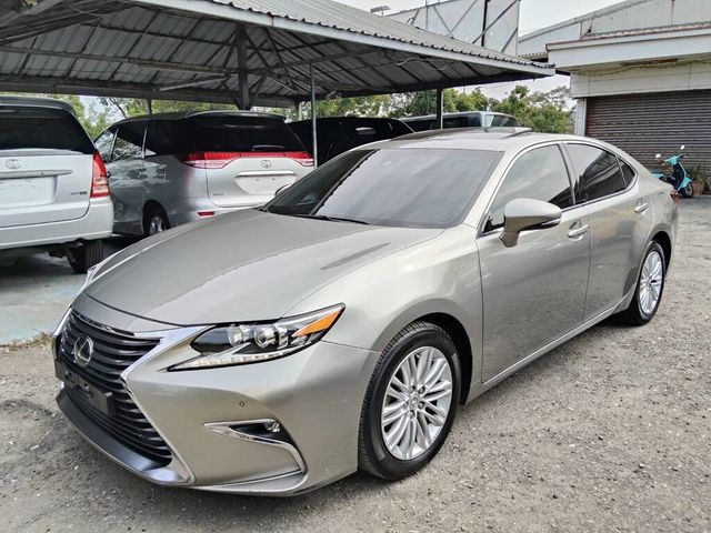 LEXUS凌志 ES200  第1張相片