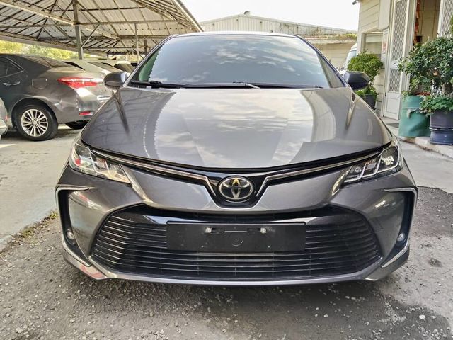 TOYOTA豐田 ALTIS  第2張相片