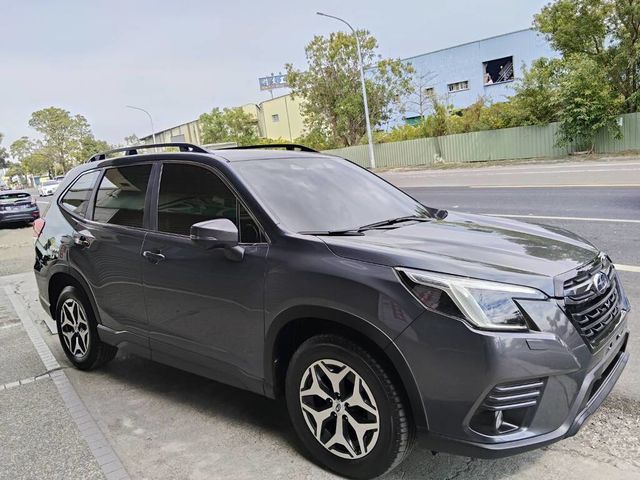 SUBARU速霸陸 FORESTER  第2張相片