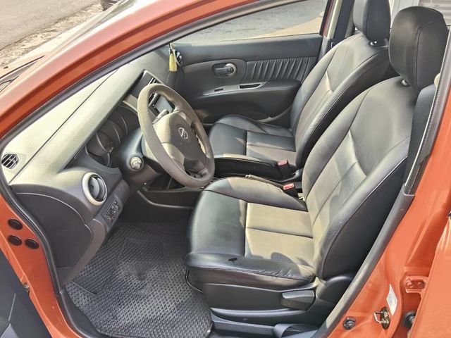 NISSAN日產 LIVINA  第7張相片