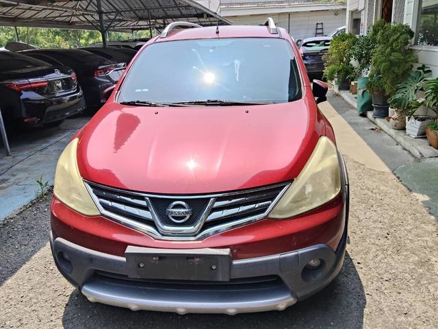 NISSAN日產 LIVINA  第2張相片