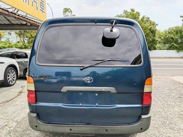 TOYOTA豐田 HIACE  第5張相片