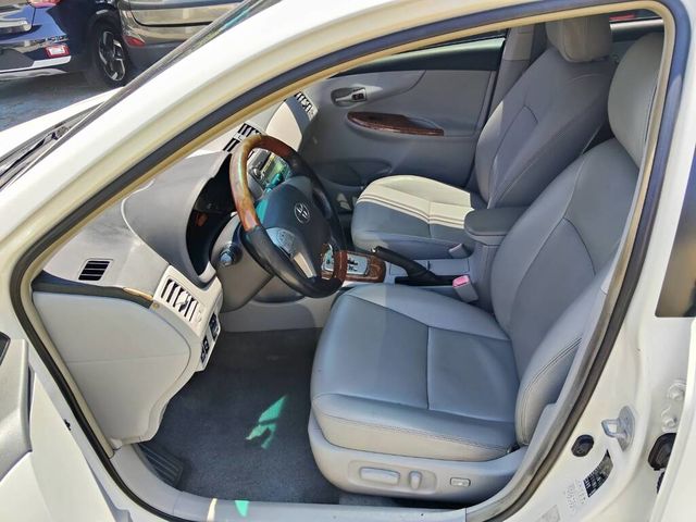 TOYOTA豐田 ALTIS  第8張相片