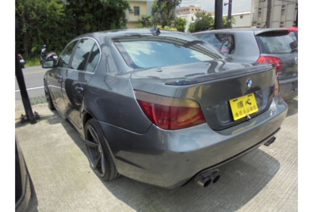 BMW 523I  第4張相片