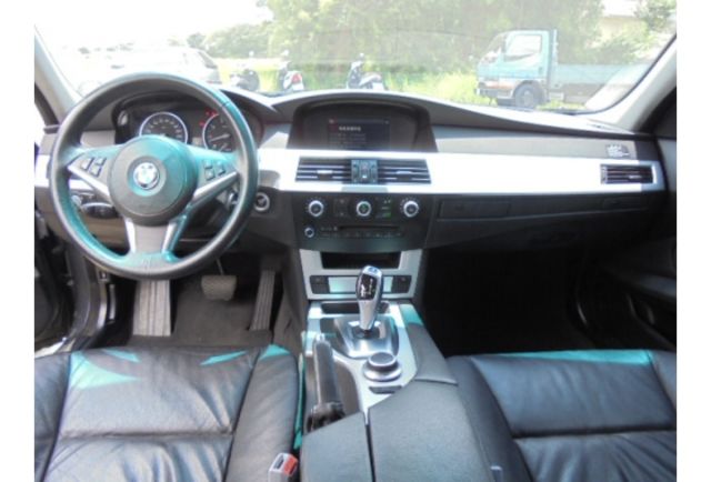 BMW 523I  第14張相片