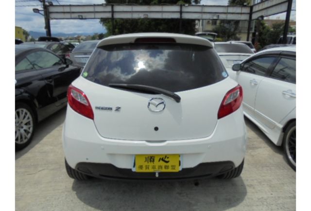 Mazda MAZDA2  第5張相片