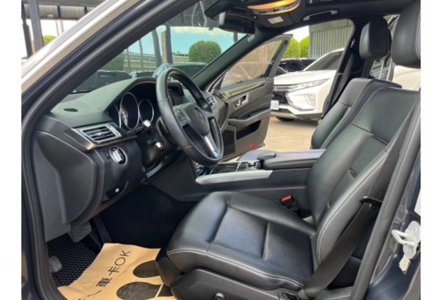 優質好車/實車實照/歡迎預約賞車~ 0976769779 小譯  第7張相片