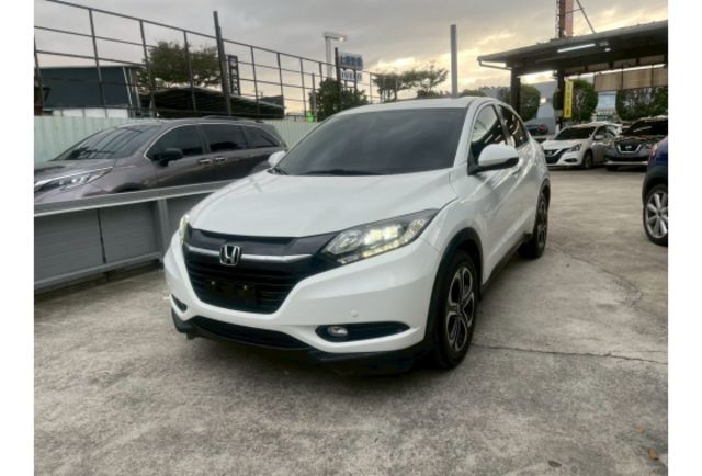 2017年 HRV 1.8 客人換新車 隨便賣 便宜賣  第3張相片