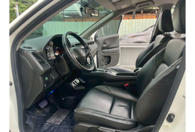 2017年 HRV 1.8 客人換新車 隨便賣 便宜賣  第7張相片