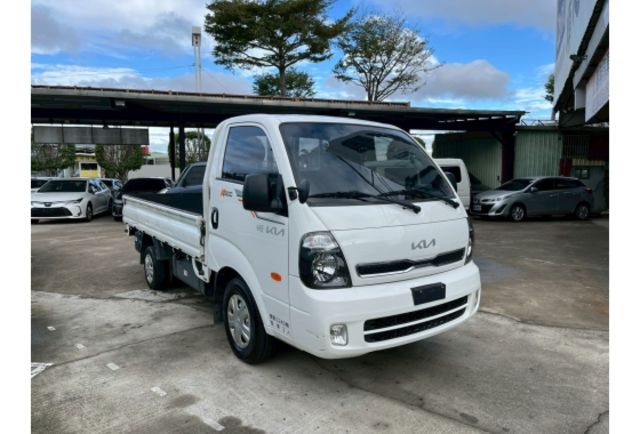 2024年 KIA 卡旺 2.5L 自排 柴油 超優質貨車  第3張相片