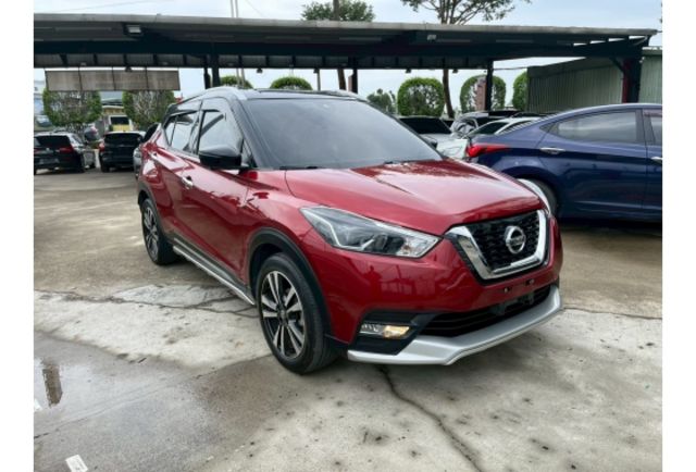 2020年 KICKS 1.5L 里程6萬 超級優質休旅車  第3張相片