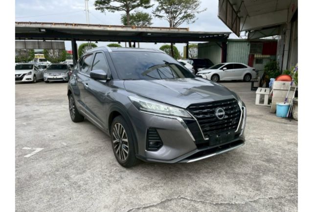 2023年 KICKS 1.5L 頂級 里程 1萬多  第3張相片