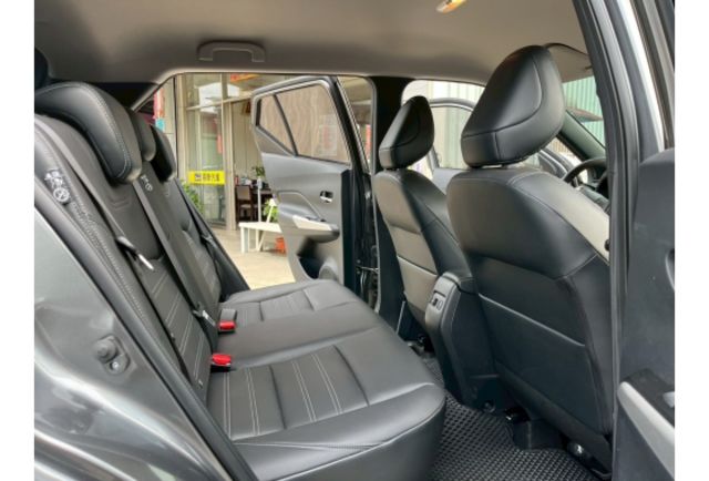 2023年 KICKS 1.5L 頂級 里程 1萬多  第12張相片