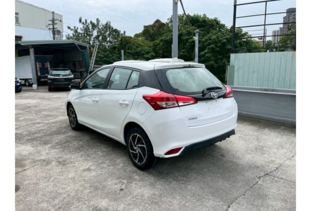 2021年YARIS 1.5L 超級優質五門小神車  第4張相片