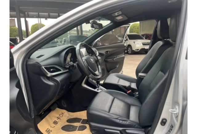 2019年 YARIS 1.5L 優質省油車 里程6萬  第7張相片