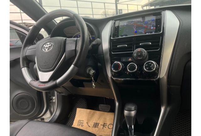 2019年 YARIS 1.5L 優質省油車 里程6萬  第9張相片