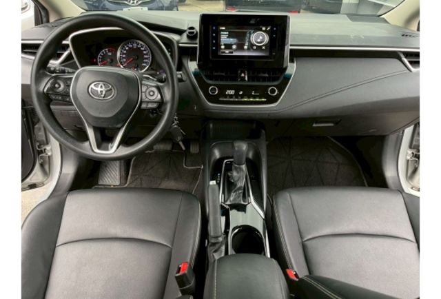 Toyota ALTIS  第7張相片