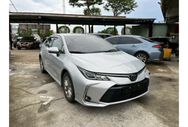 Toyota ALTIS  第12張相片