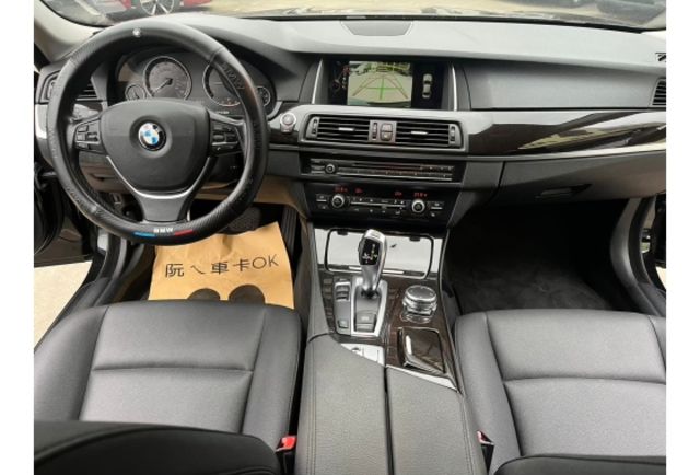 2015 528I 改M版包 改排氣管 客人換賓士 隨便賣 便宜賣  第8張相片