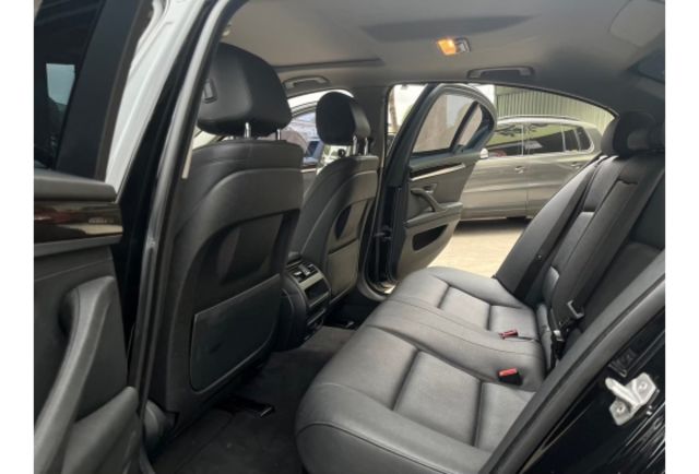 2015 528I 改M版包 改排氣管 客人換賓士 隨便賣 便宜賣  第15張相片