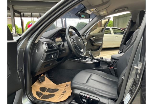 2014 116i SPORT-LINE 1.6  第7張相片