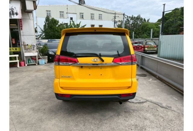 2022年 ZINGER 進哥 2.4L 原廠黃色 里程4萬 優質客貨兩用車  第5張相片