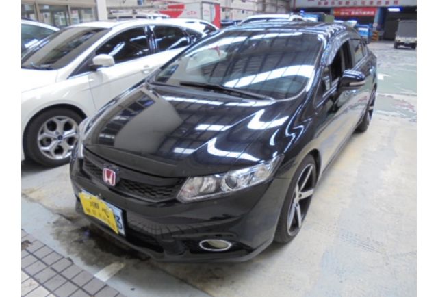 Honda CIVIC  第3張相片