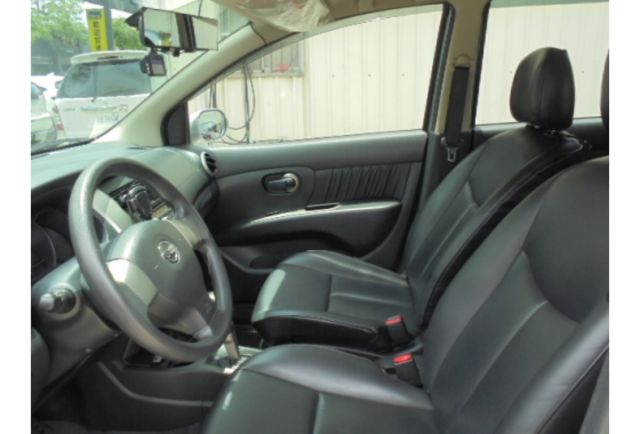 Nissan LIVINA  第9張相片
