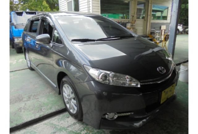 Toyota WISH  第2張相片