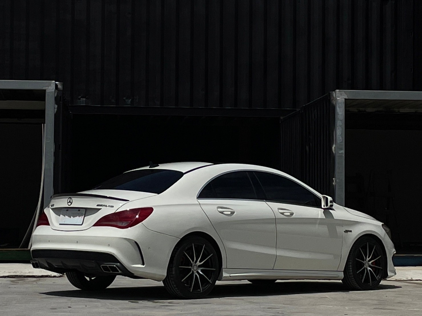 2014 Mercedes-Benz CLA250   第4張相片