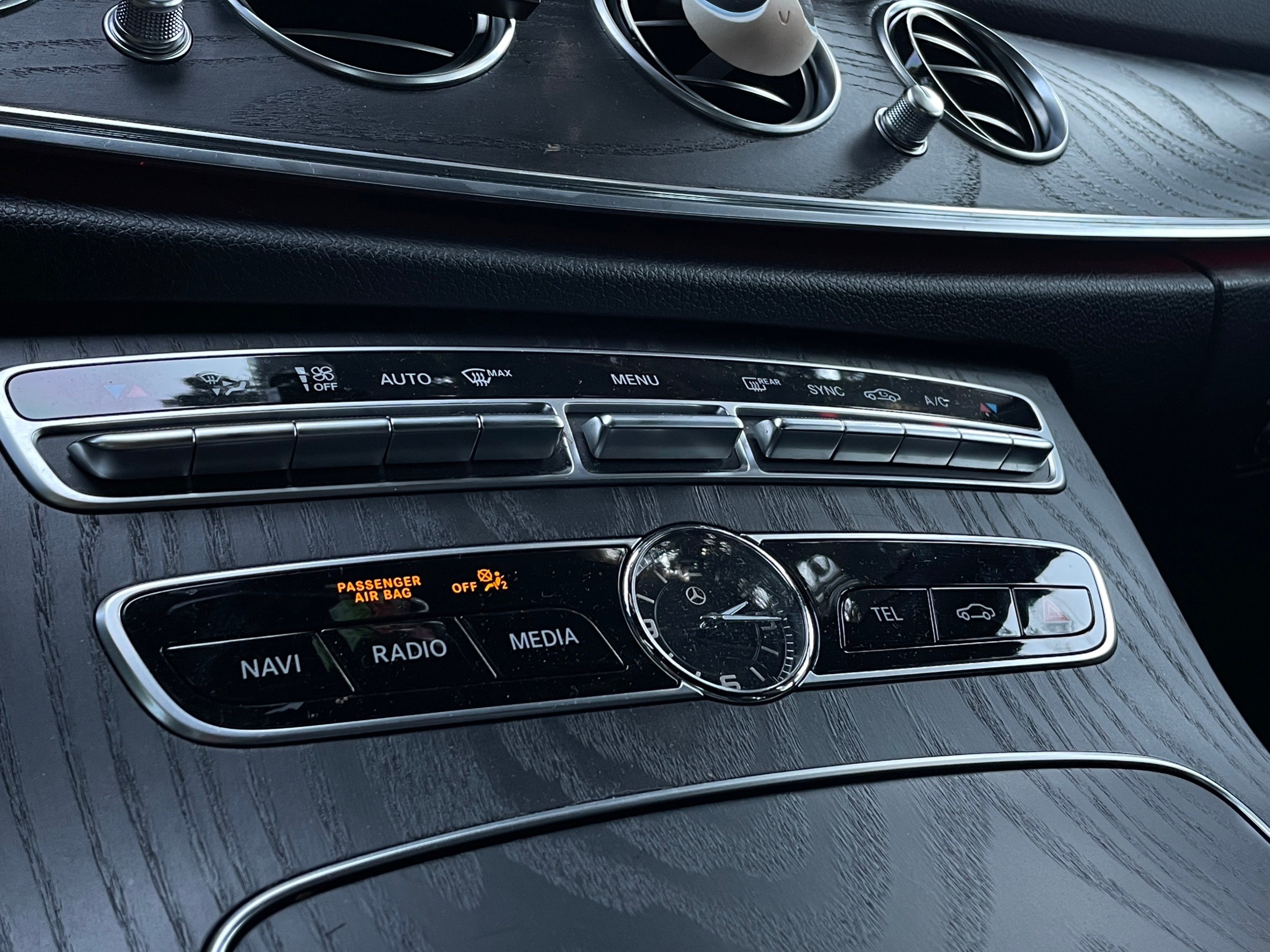 2018 Mercedes-Benz E300  第4張相片