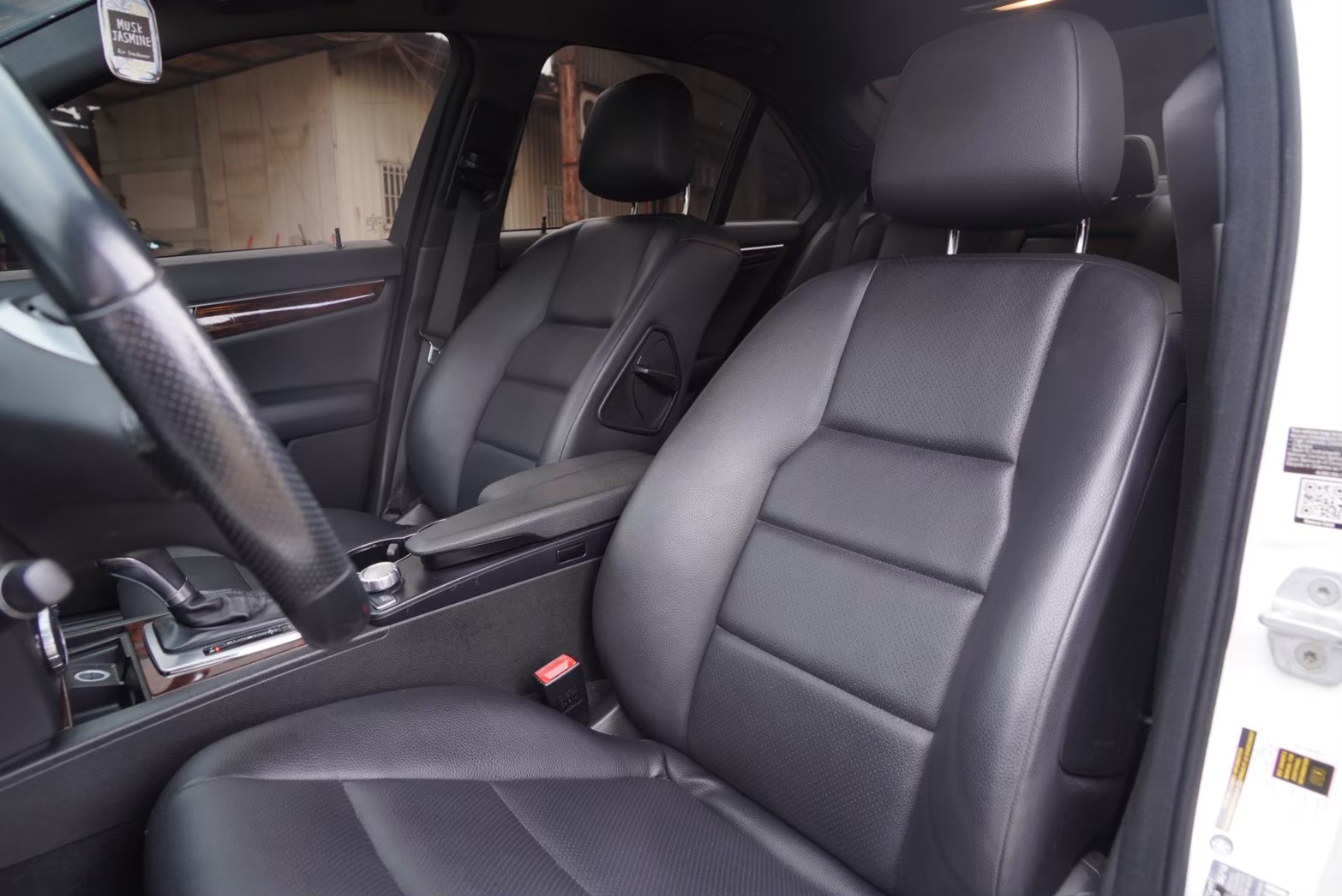 2014 Mercedes-Benz C250  第5張相片