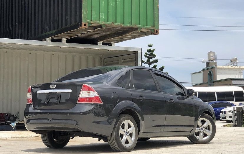 2011 FORD FOCUS  第5張相片